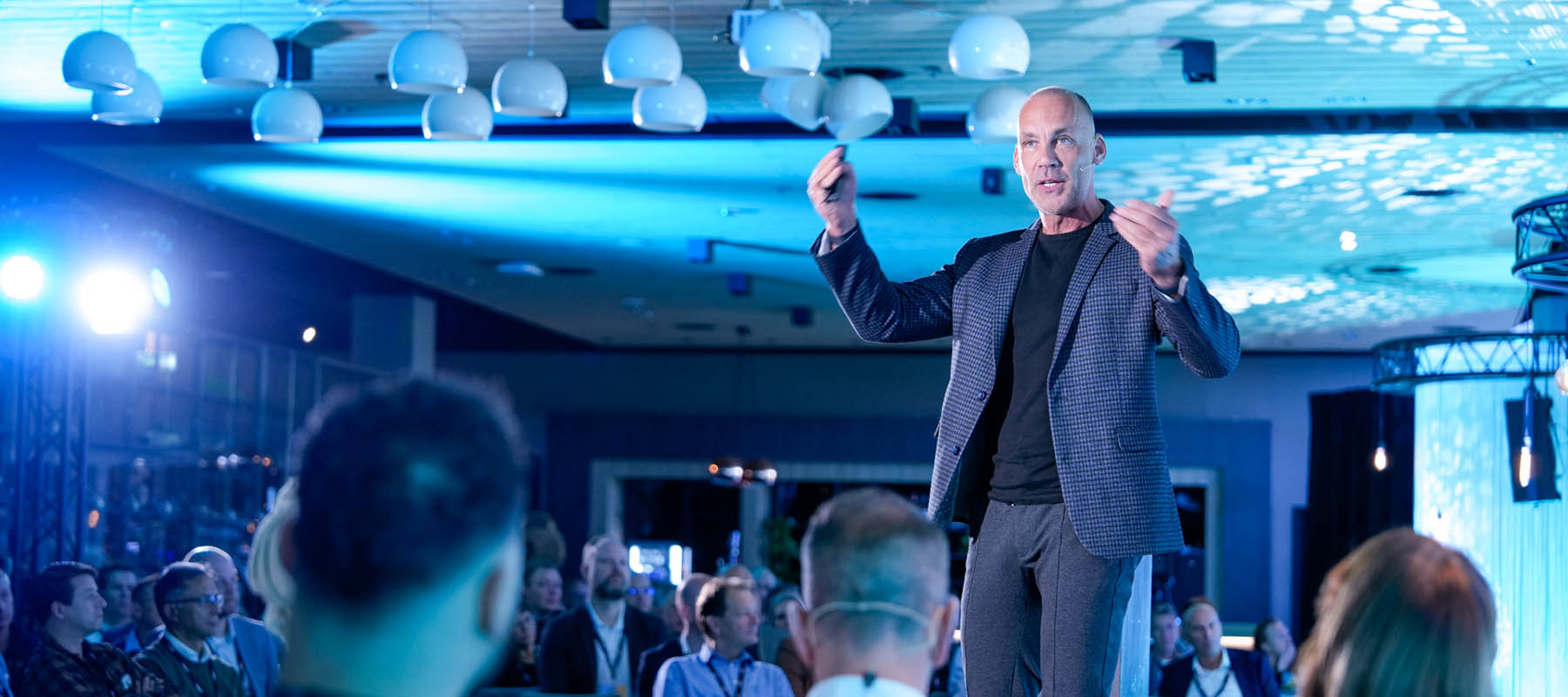 trends-2025-ai-richard-van-hooijdonk-web